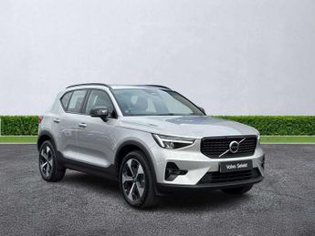Volvo XC40 2.0 B3P Plus Dark 5Dr Auto
