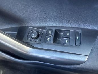 VOLKSWAGEN POLO 1.0 Tsi Life Hatchback 5Dr Petrol Dsg Euro 6 (S/S) (95 Ps)