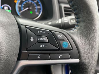 NISSAN LEAF 39kWh Tekna Hatchback 5dr Electric Auto (150 ps)