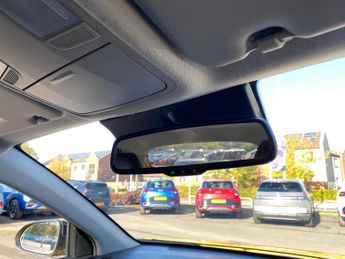 KIA STONIC 1.0T Gdi 48V Connect 5Dr Dct