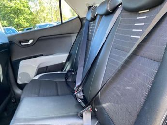KIA STONIC 1.0T Gdi 48V Connect 5Dr Dct