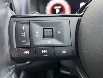 NISSAN QASHQAI 1.3 Dig-T Mh 158 Tekna 5Dr Xtronic