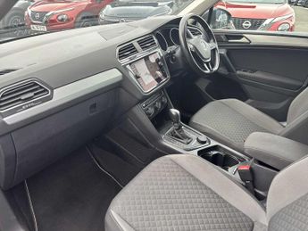 VOLKSWAGEN TIGUAN 2.0 Tdi 150 4Motion Match 5Dr Dsg