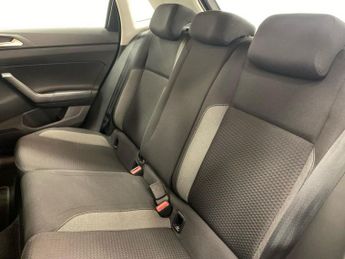 VOLKSWAGEN POLO 1.0 Tsi Life 5Dr Dsg