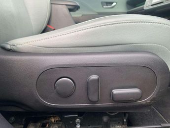 HYUNDAI KONA 1.6 Gdi Hybrid Ultimate 5Dr Dct