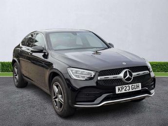 Mercedes GLC Glc 300 4Matic Amg Line 5Dr 9G-Tronic