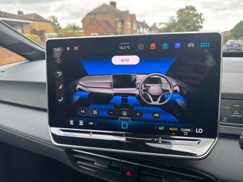 VOLKSWAGEN ID.3 150Kw Essential Pro S 77Kwh 5Dr Auto [5 Seats]