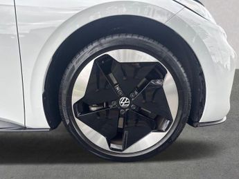 VOLKSWAGEN ID.3 150Kw Essential Pro S 77Kwh 5Dr Auto [5 Seats]
