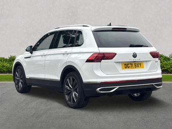 VOLKSWAGEN TIGUAN 2.0 TDI Elegance SUV 5dr Diesel DSG 4Motion Euro 6 (s/s) (200 ps