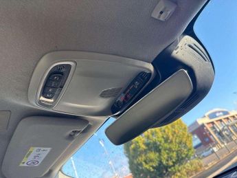 VOLVO XC40 2.0 D3 Momentum Pro 5Dr Geartronic