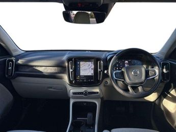 VOLVO XC40 2.0 D3 Momentum Pro 5Dr Geartronic
