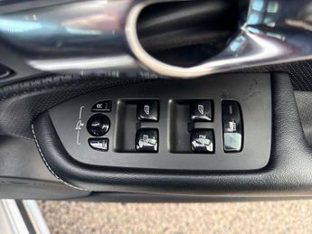 VOLVO XC90 2.0 D5 Powerpulse R Design 5Dr Awd Geartronic