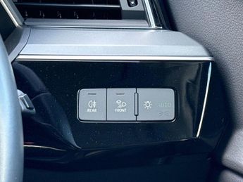 AUDI Q8 50 Sport Suv 5Dr Electric Auto Quattro 95Kwh (11Kw Charger) (340