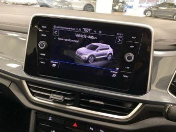 VOLKSWAGEN T-ROC 1.5 TSI Style SUV 5dr Petrol DSG Euro 6 (s/s) (150 ps)