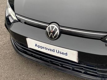 VOLKSWAGEN GOLF 2.0 Tdi R-Line Hatchback 5Dr Diesel Dsg Euro 6 (S/S) (150 Ps)