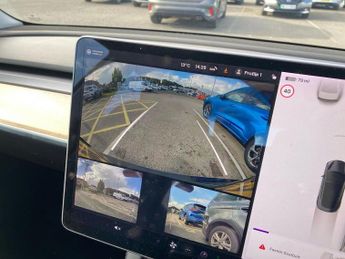 TESLA MODEL 3 (Dual Motor) Long Range Saloon 4Dr Electric Auto 4Wde (346 Ps)