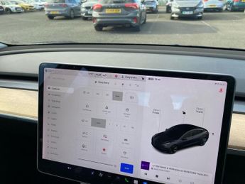 TESLA MODEL 3 (Dual Motor) Long Range Saloon 4Dr Electric Auto 4Wde (346 Ps)