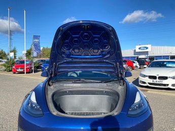TESLA MODEL 3 (Dual Motor) Long Range Saloon 4Dr Electric Auto 4Wde (346 Ps)