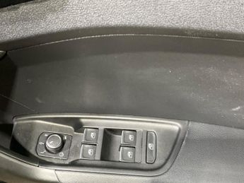 AUDI A1 1.0 TFSI 25 Sport Sportback 5dr Petrol S Tronic Euro 6 (s/s) (95