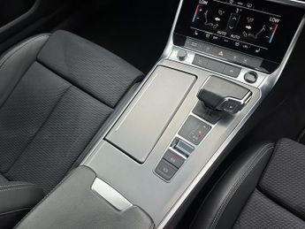 AUDI A6 2.0 TFSI 40 S line Estate 5dr Petrol S Tronic Euro 6 (s/s) (204 