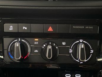 VOLKSWAGEN T-CROSS 1.0 Tsi Black Edition Suv 5Dr Petrol Manual Euro 6 (S/S) (110 Ps