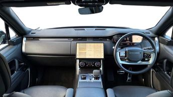 LAND ROVER RANGE ROVER 3.0 P400 SE 4dr Auto