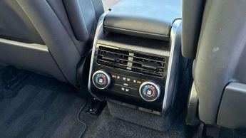 LAND ROVER RANGE ROVER 3.0 P400 SE 4dr Auto