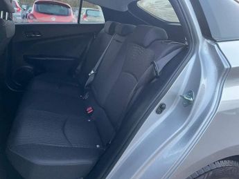 Toyota Prius 1.8 VVTi Excel Euro 6 (S/S) CVT 5Dr
