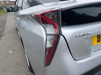 Toyota Prius 1.8 VVTi Excel Euro 6 (S/S) CVT 5Dr
