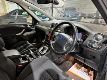 Ford S-Max 2.0 TDCi Titanium MPV 5dr Diesel Powershift Euro 5 (140 ps)
