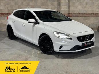 Volvo V40 2.0 D2 R-Design Pro Hatchback 5dr Diesel Manual Euro 6 (s/s) (12