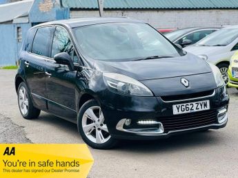 Renault Scenic 1.2 TCe Dynamique TomTom Euro 5 (s/s) 5dr