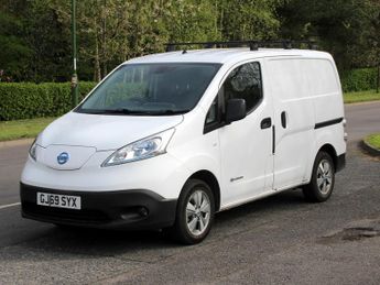Nissan NV200 40kWh Tekna Panel Van 5dr Electric Auto SWB (Quick Charge) (109 