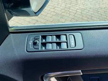 Land Rover Discovery Sport TD4 LANDMARK 5-Door