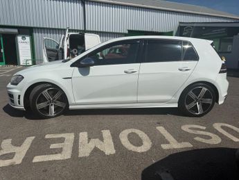 Volkswagen Golf 2.0 TSI R 5dr DSG