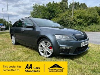 Skoda Octavia VRS TDI CR DSG 5-Door 1 OWNER 11 SKODA DEALER SERVICES 