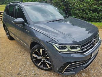 Volkswagen Tiguan 1.5 TSI R-Line SUV 5dr Petrol DSG Euro 6 (s/s) (150 ps)