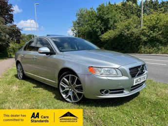 Volvo S80 EXECUTIVE V8 AWD 4-Door FIND ANOTHER. YOU WONT ! JUST 52k 15 VOL
