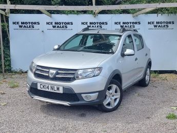 Dacia Sandero 0.9 TCe Laureate Hatchback 5dr Petrol Manual Euro 5 (90 ps)