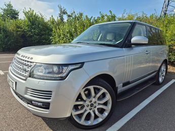 Land Rover Range Rover 4.4 SDV8 Vogue 4dr Auto