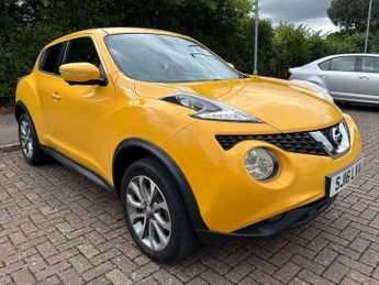 Nissan Juke TEKNA XTRONIC 5-Door