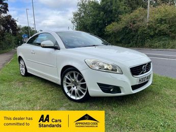 Volvo C70 D3 SE LUX 2-Door LADY OWNER SINCE 2016, 15 SERVICES, FULL RED LE