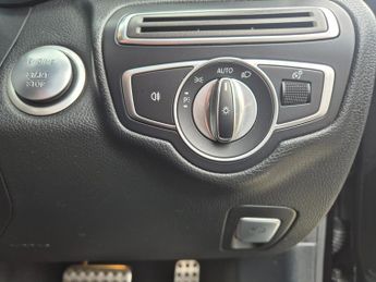 Mercedes-Benz C Class C220d AMG Line 2dr Auto