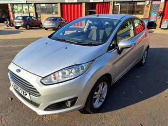 Ford Fiesta 1.25 Zetec Hatchback 5dr Petrol Manual Euro 6 (82 ps)