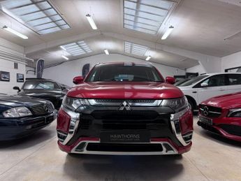 Mitsubishi Outlander 2.4h Twin Motor 13.8kWh 4h SUV Petrol Plug-in Hybrid CVT 4WD Eur