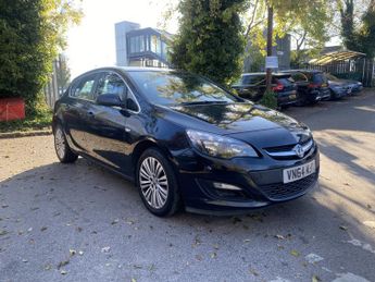 Vauxhall Astra 1.6 16v Excite Hatchback 5dr Petrol Manual Euro 5 (115 ps)