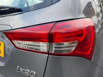 Hyundai ix20 1.6 Active Auto Euro 5 5dr