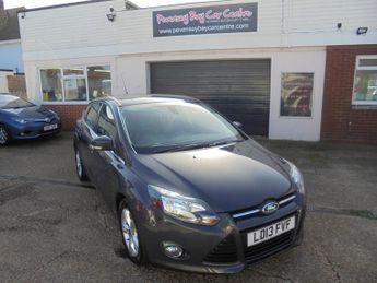 Ford Focus Zetec 5 Dr 1.6 [125] Powershift Auto [6]