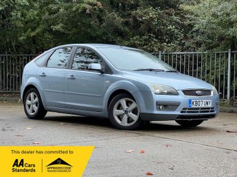 Ford Focus 1.8 TDCi Zetec Climate Hatchback 5dr Diesel Manual (143 g/km, 11