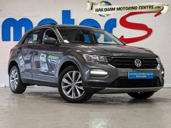 Volkswagen T-Roc 1.0 TSI SE 5dr**FULL SERVICE HISTORY**